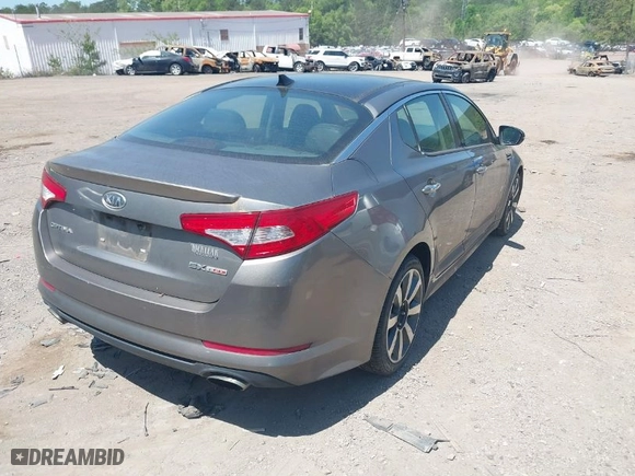 2012 Kia Optima SX with VIN 5XXGR4A64CG031334, listed as a IAAI auction lot 42045187 with 251,069 mi miles. Bid and sale history available at carsss.com. Image 4.