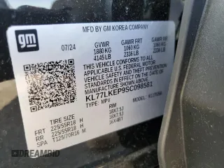2025 Chevrolet Trax ACTIV with VIN KL77LKEP9SC098581, listed as a Copart auction lot 54401535 with 1,463 mi miles and Salvage Title. Bid and sale history available at carsss.com. Image 13.