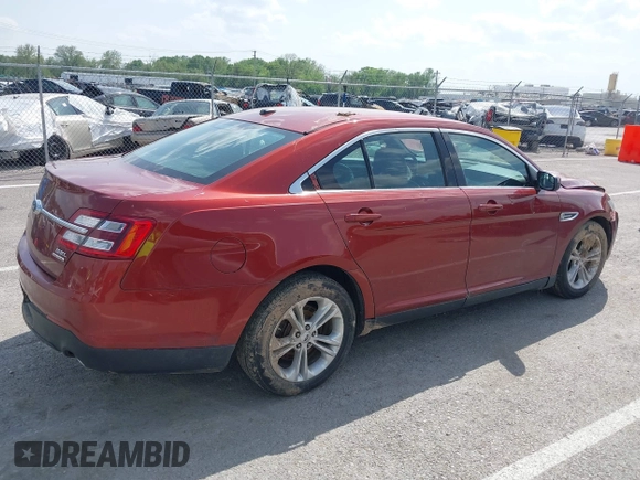 2014 Ford Taurus SEL z VIN 1FAHP2E82EG157445, wystawiony jako IAAI lot #42133676 z przebiegiem 174 616 mil mil oraz . Historia ofert i sprzedaży dostępna na DreamBid. Obrazek 12.