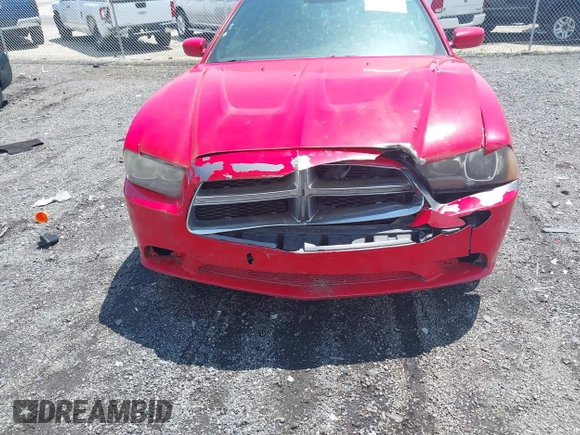 2011 Dodge Charger SE z VIN 2B3CL3CG5BH608062, wystawiony jako IAAI lot #42547136 z przebiegiem Nie podano mil oraz . Historia ofert i sprzedaży dostępna na DreamBid. Obrazek 12.