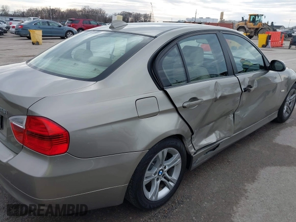 2008 BMW 3 Series 328i with VIN WBAVA33518K053136, listed as a IAAI auction lot 41640409 with 89,506 mi miles and . Bid and sale history available at DreamBid. Image 17.