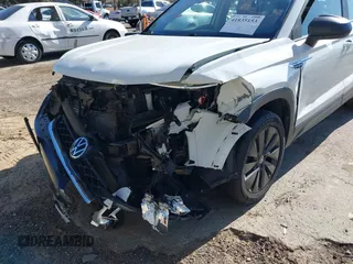 2023 Volkswagen Taos S с VIN 3VVCX7B23PM321393, выставлен на аукционе IAAI как лот 41835153 с пробегом 31 587 миль миль и . История ставок и продаж доступна на DreamBid. Изображение 6.