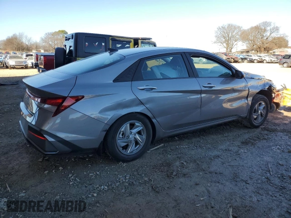 2024 Hyundai Elantra SE with VIN KMHLL4DG6RU771499, listed as a Copart auction lot 88942085 with 4,538 mi miles and Clean Title. Bid and sale history available at DreamBid. Image 3.