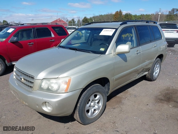 2003 Toyota Highlander with VIN JTEHF21A330133811, listed as a IAAI auction lot 41809283 with 267,024 mi miles. Bid and sale history available at carsss.com. Image 2.
