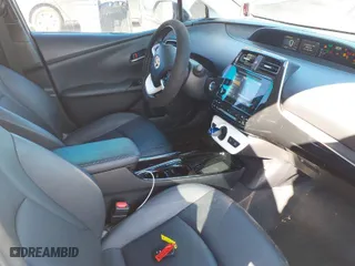 2017 Toyota Prius Two with VIN JTDKARFU9H3040253, listed as a IAAI auction lot 41683751 with 65,320 mi miles. Bid and sale history available at carsss.com. Image 5.