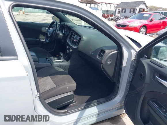 2021 Dodge Charger GT with VIN 2C3CDXHG3MH668389, listed as a IAAI auction lot 41847229 with 15,781 mi miles and . Bid and sale history available at DreamBid. Image 5.