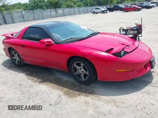 1995 Pontiac Firebird Formula с VIN 2G2FV22P8S2255664, выставлен на аукционе IAAI как лот 42580637 с пробегом 148 677 миль миль и . История ставок и продаж доступна на DreamBid. Изображение 1.
