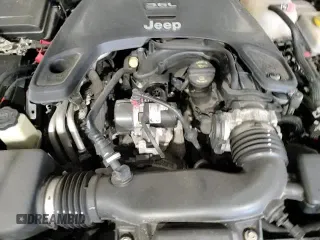 2021 Jeep Wrangler Unlimited Sahara Altitude with VIN 1C4HJXEG4MW633909, listed as a Copart auction lot 66879555 with 32,609 mi miles and Salvage title. Bid and sale history available at DreamBid. Image 14.