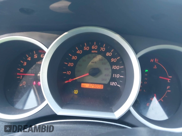 2006 Toyota Tacoma with VIN 5TELU42N46Z154110, listed as a IAAI auction lot 42839258 with 329,008 mi miles and . Bid and sale history available at DreamBid. Image 14.