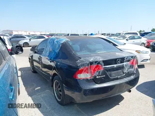 2009 Honda Civic LX z VIN 2HGFA165X9H319450, wystawiony jako IAAI lot #42099045 z przebiegiem 253 309 mil mil oraz . Historia ofert i sprzedaży dostępna na DreamBid. Obrazek 3.