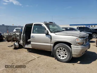 2003 GMC Sierra Denali z VIN 2GTFK69U831158334, wystawiony jako Copart lot #66320714 z przebiegiem Nie podano mil oraz Szkody całkowita. Historia ofert i sprzedaży dostępna na DreamBid. Obrazek 4.