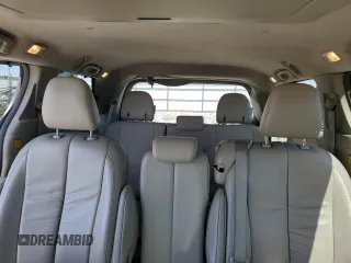 2011 Toyota Sienna XLE AAS with VIN 5TDYK3DC1BS160682, listed as a Copart auction lot 53193325 with 236,653 mi miles and Clean Title. Bid and sale history available at carsss.com. Image 10.