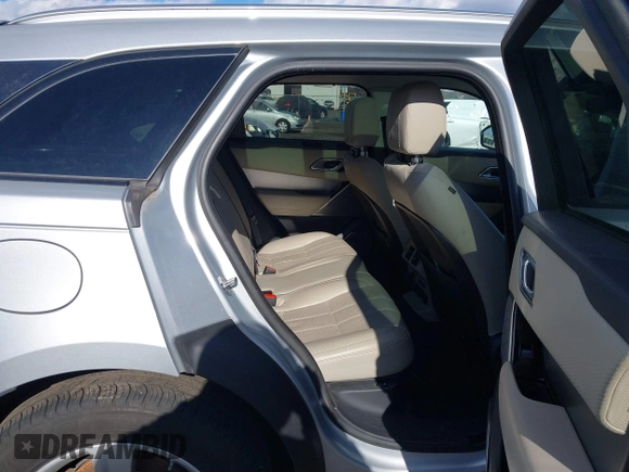2018 Land Rover Range Rover Velar S с VIN SALYB2RN9JA732588, выставлен на аукционе IAAI как лот 41480879 с пробегом 113 877 миль миль и . История ставок и продаж доступна на DreamBid. Изображение 8.