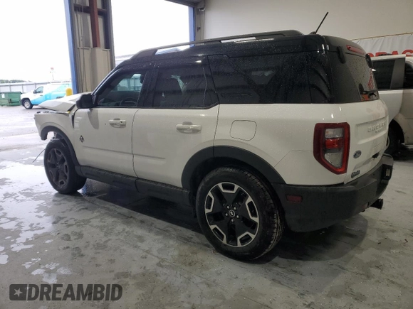2021 Ford Bronco Sport Outer Banks z VIN 3FMCR9C6XMRB07632, wystawiony jako Copart lot #51794575 z przebiegiem 41 159 mil mil oraz Szkoda całkowita • Salvage title. Historia ofert i sprzedaży dostępna na DreamBid. Obrazek 2.