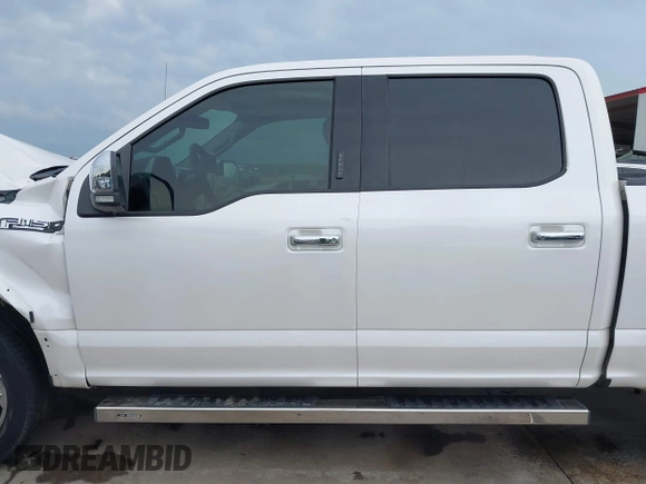 2018 Ford F-150 XL z VIN 1FTEW1EG1JKC32919, wystawiony jako IAAI lot #42486820 z przebiegiem 166 382 mil mil oraz . Historia ofert i sprzedaży dostępna na DreamBid. Obrazek 15.
