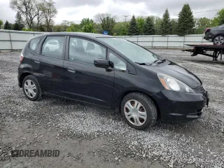 2010 Honda Fit z VIN JHMGE8H22AS027239, wystawiony jako Copart lot #59358935 z przebiegiem 121 802 mil mil oraz Czysty tytuł • Clean title. Historia ofert i sprzedaży dostępna na DreamBid. Obrazek 4.
