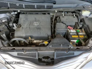 2016 Toyota Sienna XLE with VIN 5TDYK3DC5GS745451, listed as a Copart auction lot 63852525 with 161,578 mi miles and Salvage title. Bid and sale history available at DreamBid. Image 12.