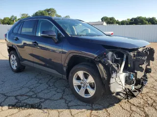 2020 Toyota RAV4 XLE z VIN 2T3P1RFV4LW118426, wystawiony jako Copart lot #63057915 z przebiegiem 115 164 mil mil oraz Szkoda całkowita • Salvage title. Historia ofert i sprzedaży dostępna na DreamBid. Obrazek 4.