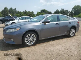 2013 Lexus ES 300h with VIN JTHBW1GG9D2004427, listed as a Copart auction lot 59779085 with 195,163 mi miles and Salvage title. Bid and sale history available at DreamBid. Image 1.