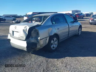 2005 Nissan Altima 2.5 S with VIN 1N4AL11DX5N464898, listed as a IAAI auction lot 41180816 with 150,312 mi miles. Bid and sale history available at carsss.com. Image 4.