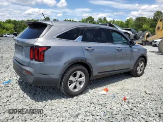 2022 Kia Sorento LX with VIN 5XYRG4LC7NG117480, listed as a Copart auction lot 56733595 with 84,158 mi miles and Salvage title. Bid and sale history available at DreamBid. Image 3.