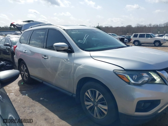 2017 Nissan Pathfinder SV with VIN 5N1DR2MNXHC603746, listed as a IAAI auction lot 41736575 with 174,439 mi miles. Bid and sale history available at carsss.com. Image 14.