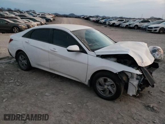 2024 Hyundai Elantra SE with VIN KMHLL4DG6RU843446, listed as a Copart auction lot 44103865 with 9,672 mi miles and Clean Title. Bid and sale history available at DreamBid. Image 4.