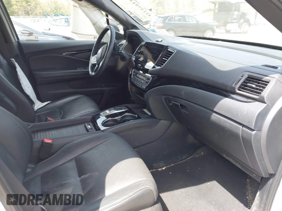 2021 Honda Passport Elite z VIN 5FNYF8H08MB014739, wystawiony jako IAAI lot #42137913 z przebiegiem 50 580 mil mil oraz . Historia ofert i sprzedaży dostępna na DreamBid. Obrazek 5.