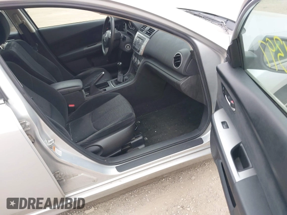 2010 Mazda 6 i Sport with VIN 1YVHZ8BH7A5M37759, listed as a IAAI auction lot 40954397 with 214,767 mi miles. Bid and sale history available at carsss.com. Image 5.