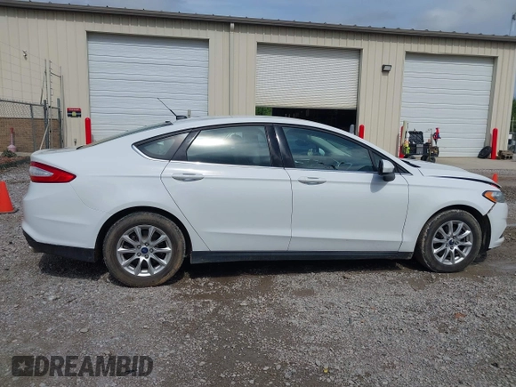 2016 Ford Fusion S with VIN 1FA6P0G75G5113776, listed as a IAAI auction lot 42553685 with 191,001 mi miles and . Bid and sale history available at DreamBid. Image 13.