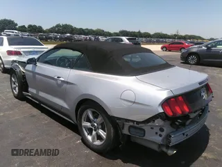 2016 Ford Mustang V6 z VIN 1FATP8EM6G5307016, wystawiony jako IAAI lot #41940022 z przebiegiem 88 196 mil mil oraz . Historia ofert i sprzedaży dostępna na DreamBid. Obrazek 3.