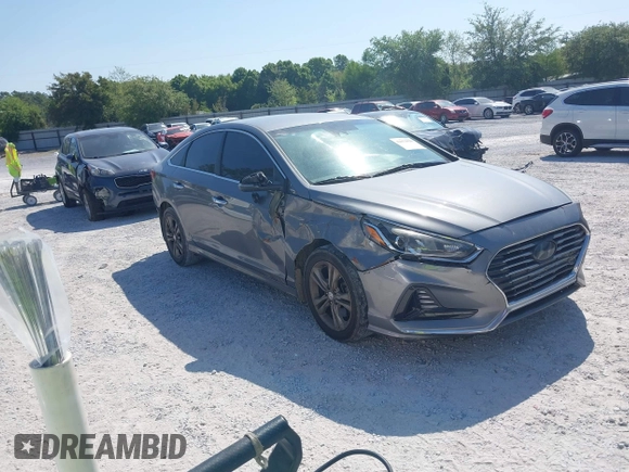 2018 Hyundai Sonata SEL with VIN 5NPE34AFXJH656508, listed as a IAAI auction lot 42053020 with 156,212 mi miles and . Bid and sale history available at carsss.com. Image 1.