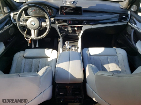 2015 BMW X5 M with VIN 5YMKT6C55F0C88871, listed as a Copart auction lot 48172504 with 89,398 mi miles. Bid and sale history available at carsss.com. Image 8.
