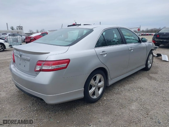 2011 Toyota Camry LE with VIN 4T1BF3EKXBU126957, listed as a IAAI auction lot 41991661 with 153,184 mi miles. Bid and sale history available at carsss.com. Image 4.