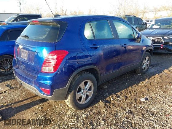 2017 Chevrolet Trax LS with VIN 3GNCJNSB3HL131659, listed as a IAAI auction lot 41892397 with 124,003 mi miles. Bid and sale history available at carsss.com. Image 4.