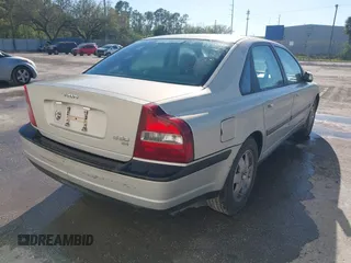 2000 Volvo S80 z VIN YV1TS94D5Y1106761, wystawiony jako IAAI lot #41736831 z przebiegiem Nie podano mil oraz . Historia ofert i sprzedaży dostępna na DreamBid. Obrazek 4.