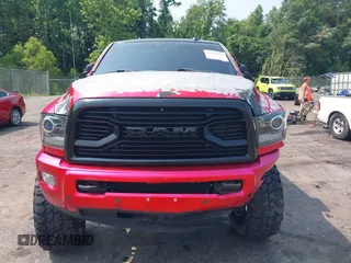 2018 Ram 2500 Laramie with VIN 3C6UR5NL4JG101943, listed as a IAAI auction lot 42351027 with 79,807 mi miles and . Bid and sale history available at DreamBid. Image 12.