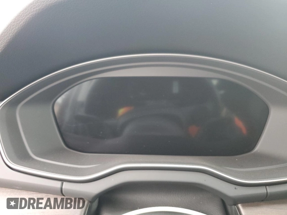 2024 Audi Q5 S line Premium Plus with VIN WA1E2AFY3R2129672, listed as a Copart auction lot 47786635 with Not provided miles and Salvage title. Bid and sale history available at DreamBid. Image 9.