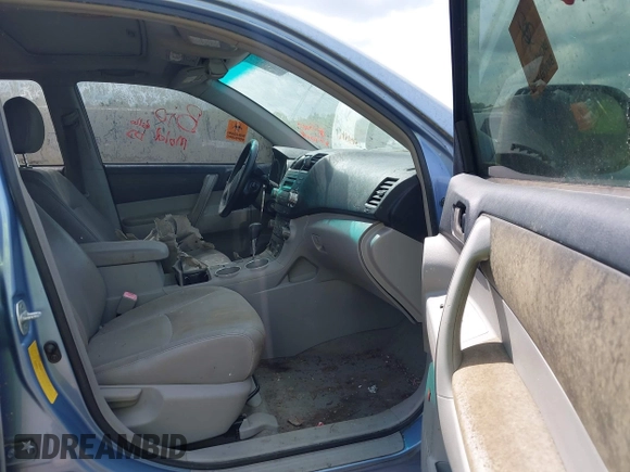 2009 Toyota Highlander Sport z VIN JTEDS43A492072405, wystawiony jako IAAI lot #42486457 z przebiegiem Nie podano mil oraz . Historia ofert i sprzedaży dostępna na DreamBid. Obrazek 5.