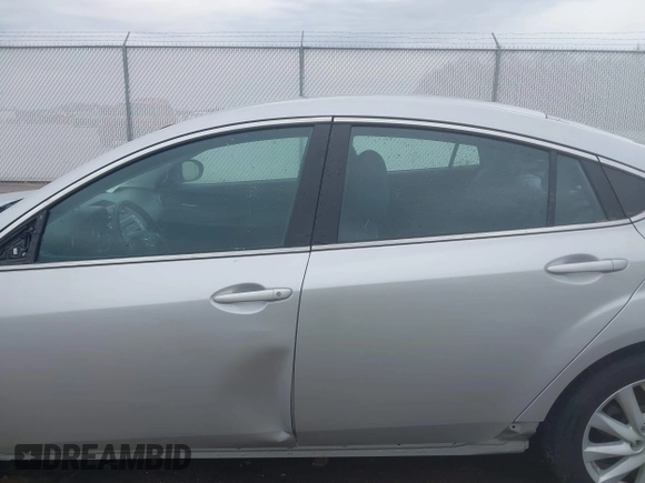2011 Mazda 6 i Grand Touring with VIN 1YVHZ8CHXB5M30482, listed as a IAAI auction lot 41986359 with 156,158 mi miles and . Bid and sale history available at DreamBid. Image 15.
