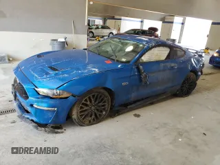 2019 Ford Mustang GT z VIN 1FA6P8CF5K5133367, wystawiony jako Copart lot #63946175 z przebiegiem Nie podano mil oraz Szkoda całkowita • Salvage title. Historia ofert i sprzedaży dostępna na DreamBid. Obrazek 1.