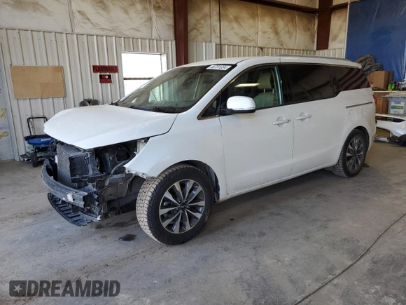 2015 Kia Sedona SX with VIN KNDMC5C14F6047550, listed as a Copart auction lot 46781034 with 136,018 mi miles and Salvage Title. Bid and sale history available at carsss.com. Image 1.