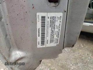 2001 Volvo C70 с VIN YV1NC56DX1J022713, выставлен на аукционе Copart как лот 49164995 с пробегом 93 461 миль миль и Чистый • Clean title. История ставок и продаж доступна на DreamBid. Изображение 12.