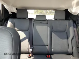 2023 Lexus RZ 450e Premium z VIN JTJAAAAB7PA020545, wystawiony jako Copart lot #66806794 z przebiegiem 7177 mil mil oraz Szkody całkowita. Historia ofert i sprzedaży dostępna na DreamBid. Obrazek 10.