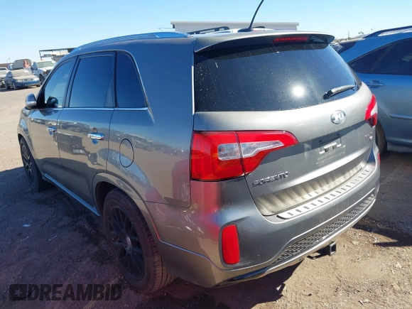 2014 Kia Sorento SX with VIN 5XYKW4A75EG457768, listed as a IAAI auction lot 41388412 with 129,691 mi miles. Bid and sale history available at carsss.com. Image 3.