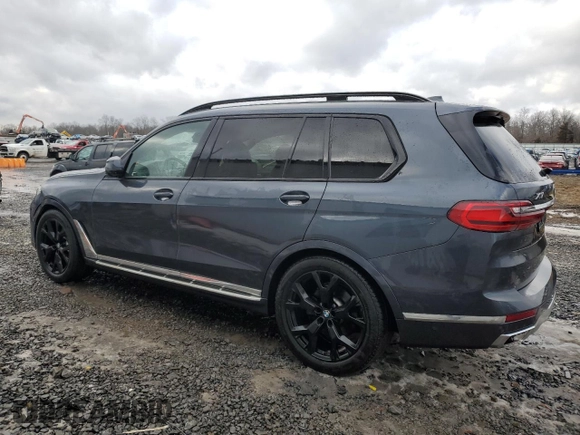 2022 BMW X7 xDrive40i with VIN 5UXCW2C01N9M65763, listed as a Copart auction lot 44981605 with 26,232 mi miles and Salvage Title. Bid and sale history available at carsss.com. Image 2.