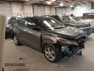 2021 Nissan Kicks S with VIN 3N1CP5BV1ML466739, listed as a IAAI auction lot 41628478 with 54,821 mi miles. Bid and sale history available at carsss.com. Image 1.