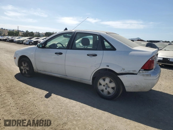 2007 Ford Focus S with VIN 1FAHP34N27W323162, listed as a Copart auction lot 56354725 with 108,427 mi miles and Clean title. Bid and sale history available at DreamBid. Image 2.