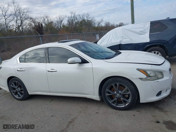 2012 Nissan Maxima 3.5 S with VIN 1N4AA5AP7CC807148, listed as a IAAI auction lot 41359873 with 139,682 mi miles. Bid and sale history available at carsss.com. Image 13.