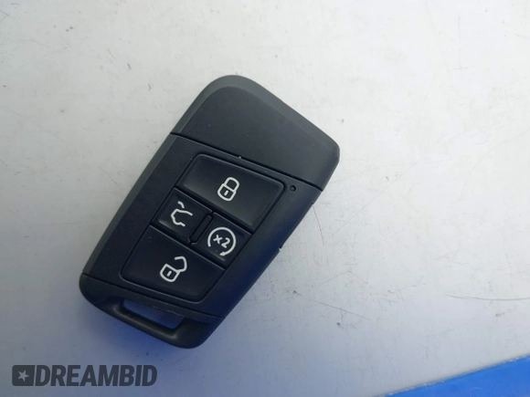 2023 Volkswagen Tiguan SE R-Line Black with VIN 3VVCB7AX0PM122636, listed as a IAAI auction lot 42040494 with 8,589 mi miles and . Bid and sale history available at DreamBid. Image 11.